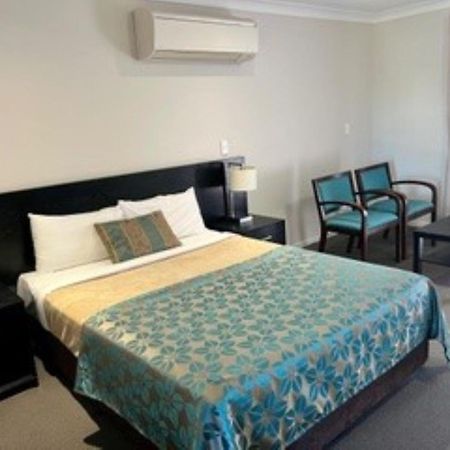 Royal Motel Miles المظهر الخارجي الصورة